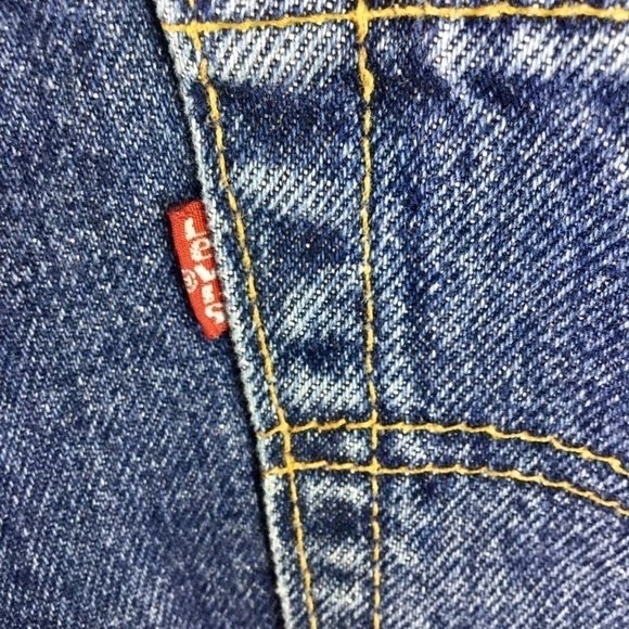 Vintage 90’s Red Tab Levi’s Mom Jeans - Picture 4 of 7